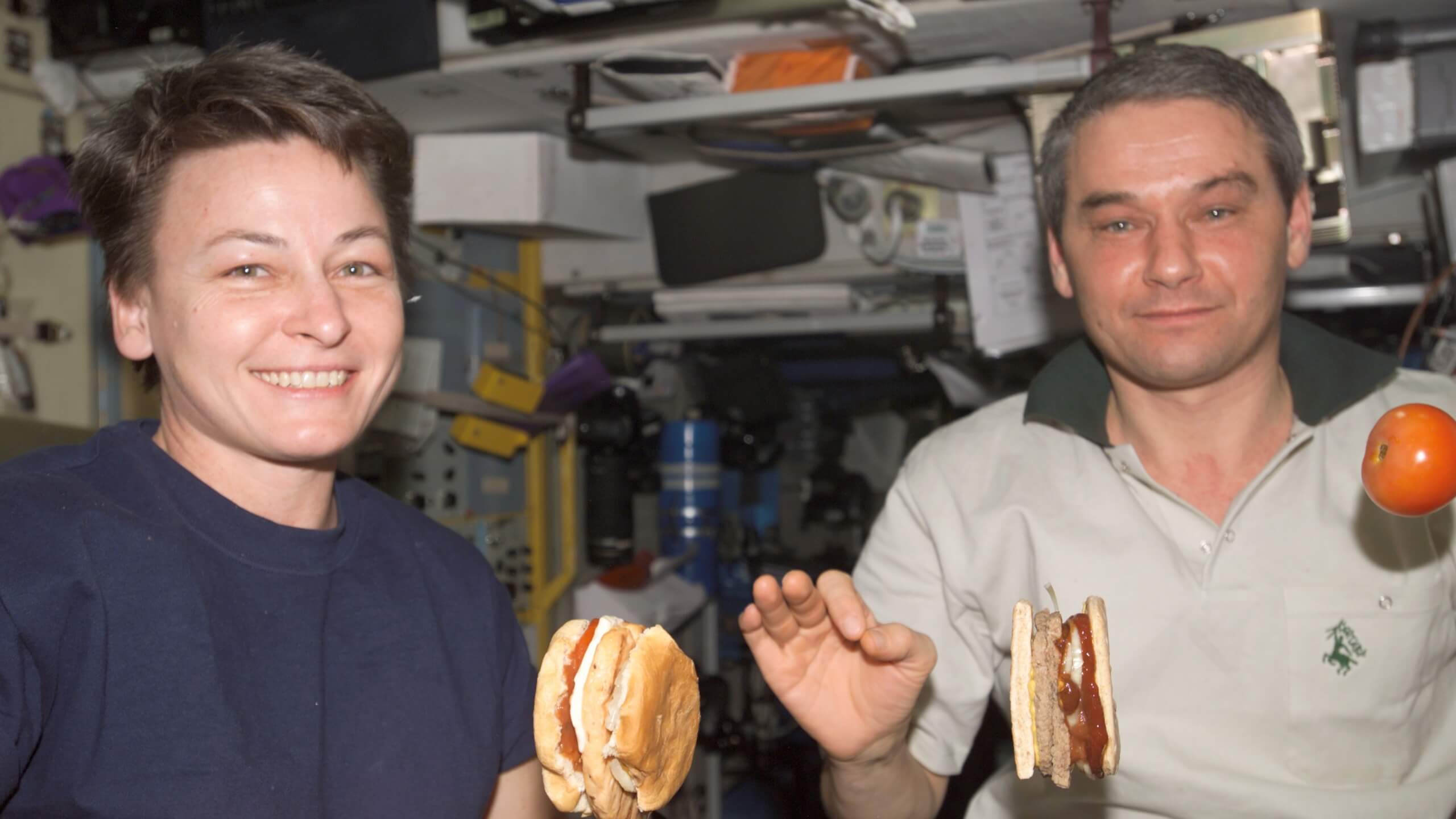 What-do-astronauts-eat-in-space-4
