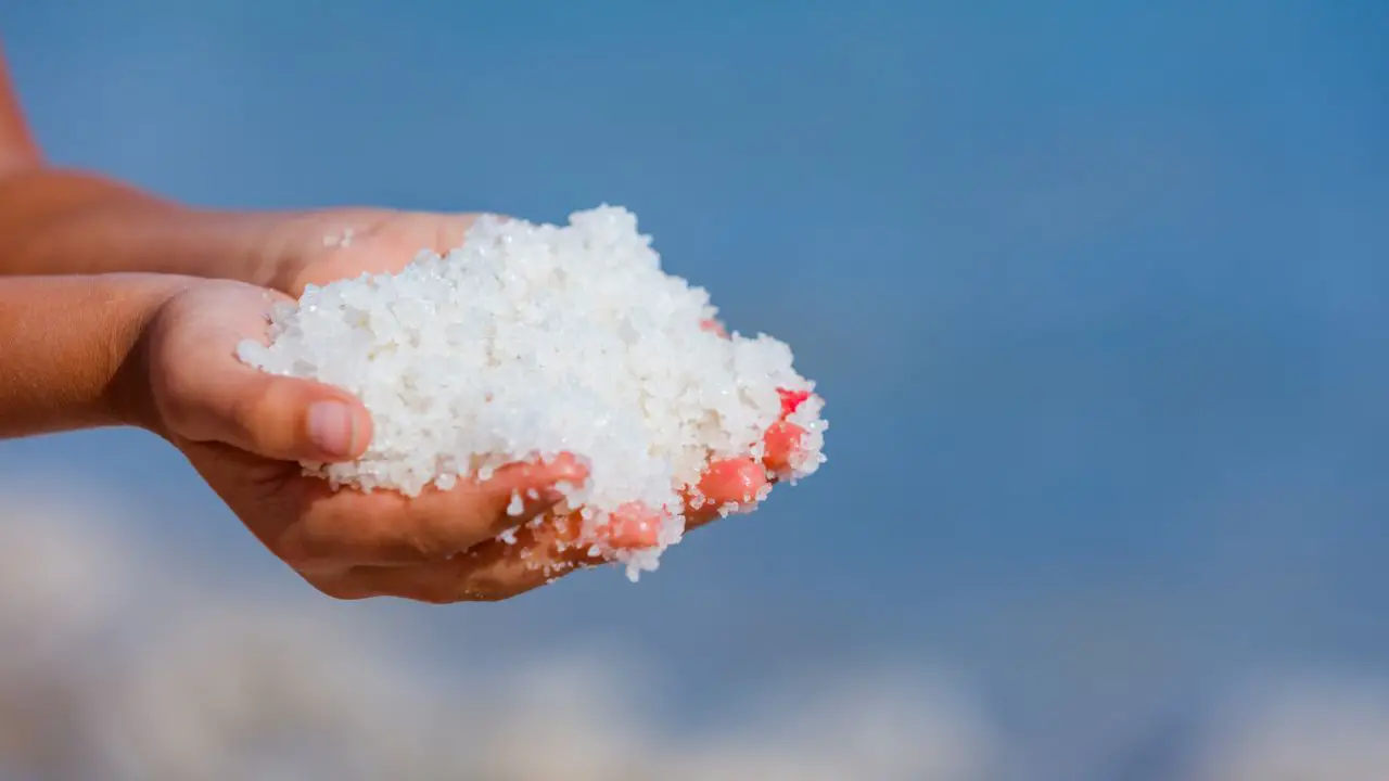 Dead Sea salt uses